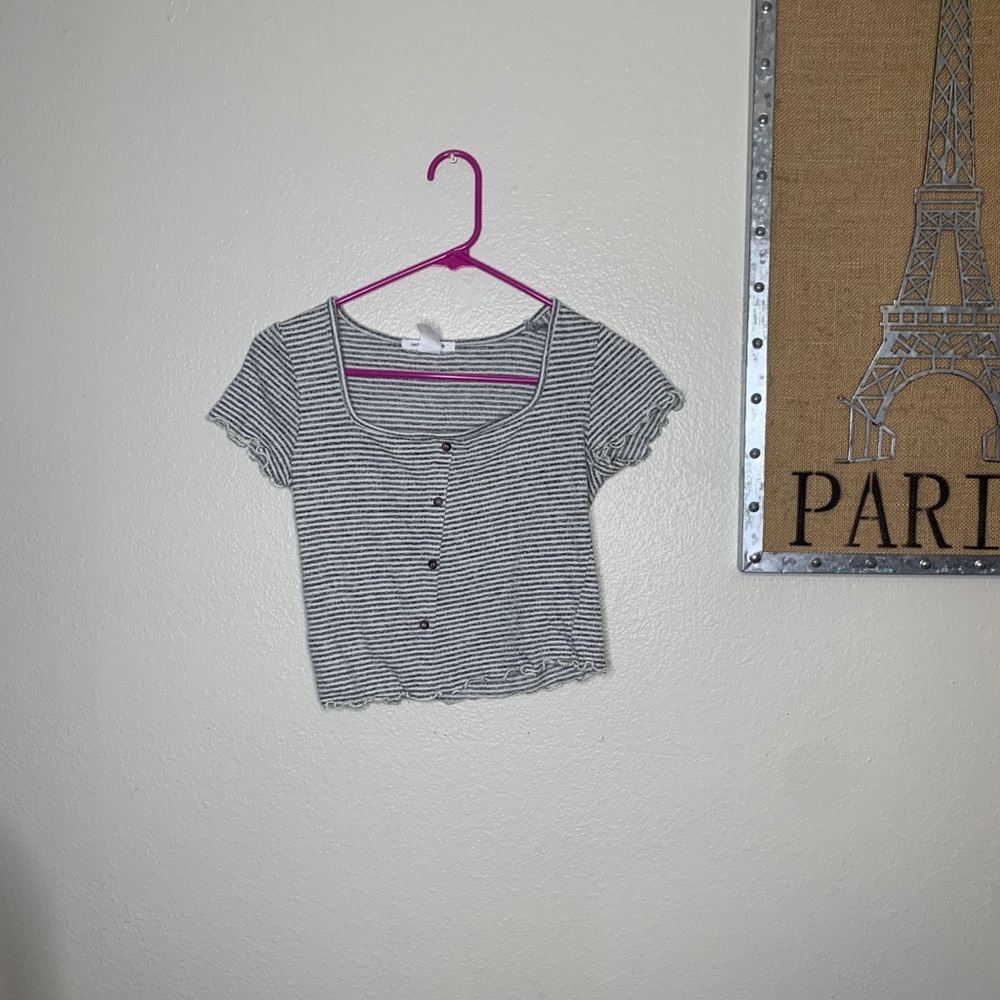 Cropped top